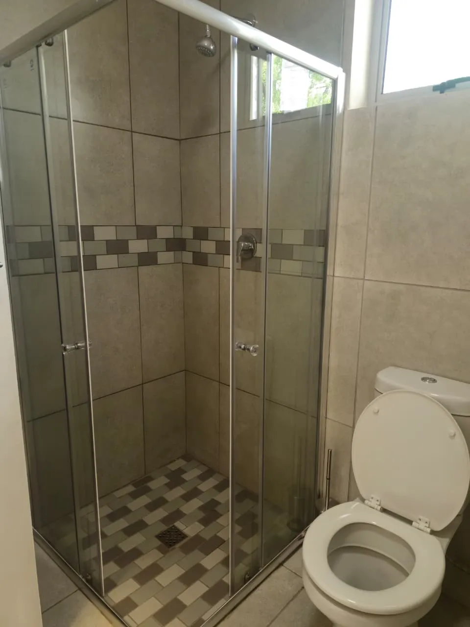 Property image cmrtsuu2h000804laggul4omu